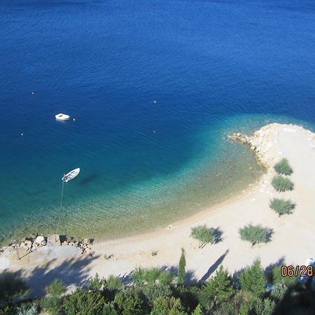 Apartments Lozina On The Beach Omiš Exterior foto