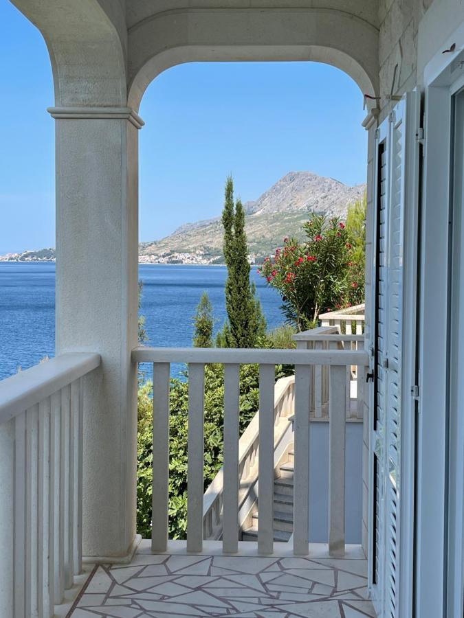 Apartments Lozina On The Beach Omiš Exterior foto