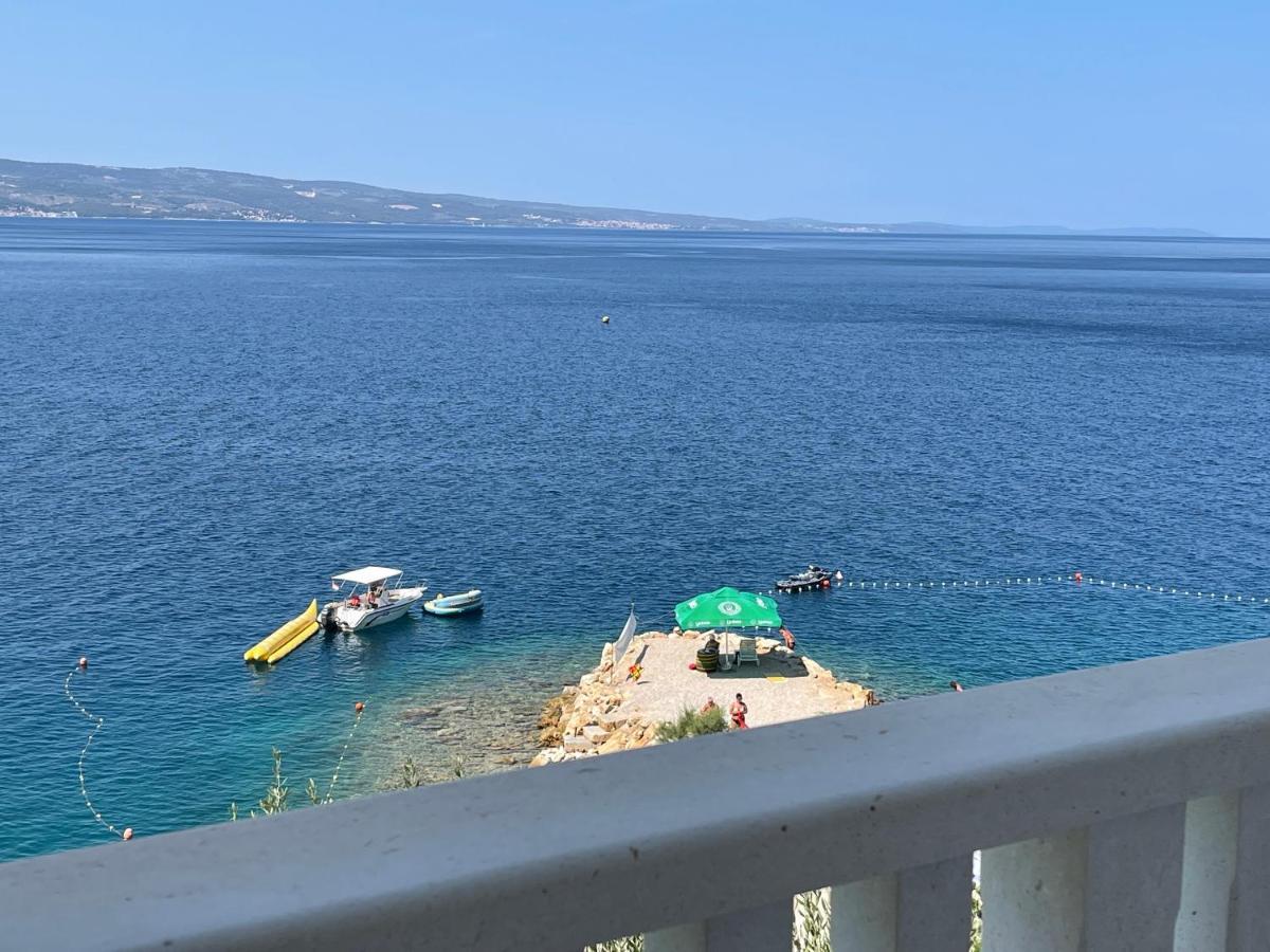 Apartments Lozina On The Beach Omiš Exterior foto