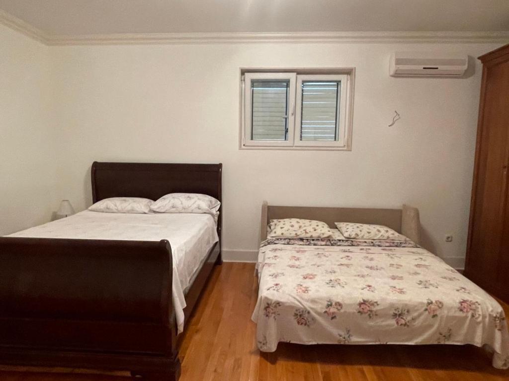 Apartments Lozina On The Beach Omiš Exterior foto